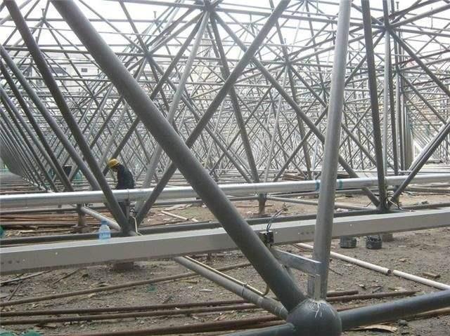 都江堰盘点螺栓球网架对选材方面的4点要求